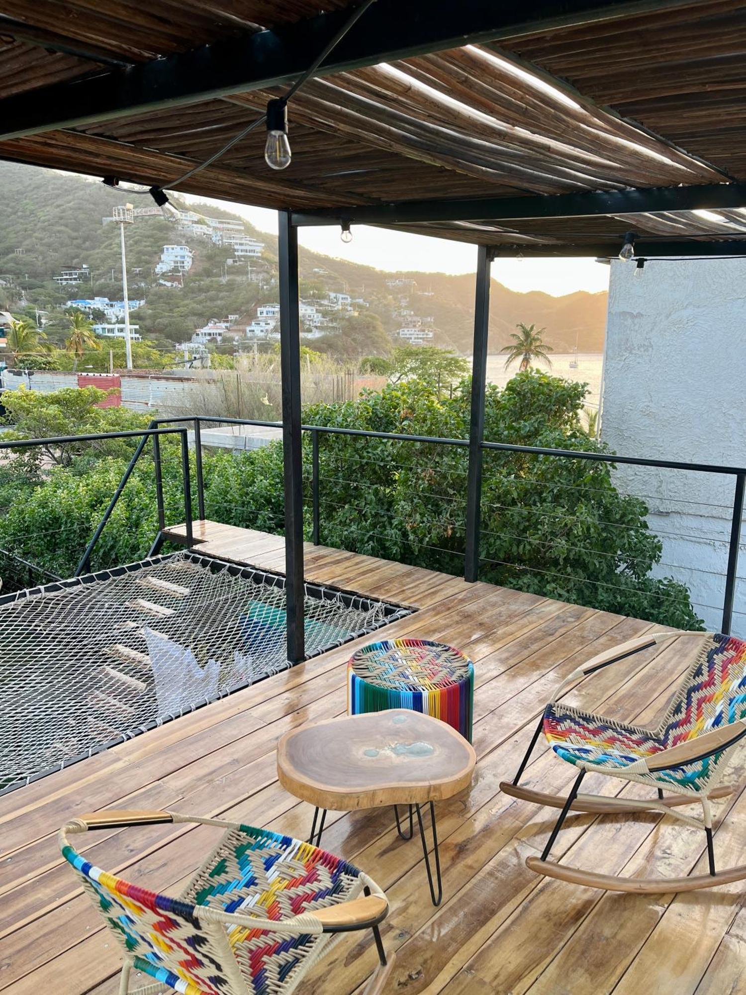 Ocean Lovers Hostel & Apartments Taganga Bagian luar foto